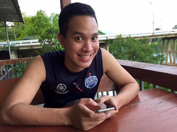 RIP “แบงค์ อิศเรศ” ตำรวจนักฟุตบอลหนุ่มวัย 29 เพื่อนอาลัย อุบัติเหตุสุดสลดใจพรากชีวิต บิ๊กประธาน  สโมสร เมืองกาญจน์ ยูไนเต็ด