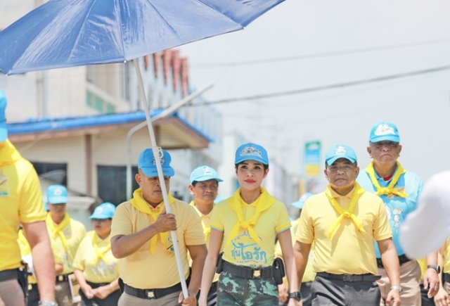 เรารักเจ้าคุณพระสินีนาฏ ข่าวดีที่สุดแห่งปี 2563 คืนยศหม่อมก้อย เจ้าคุณพระ สินีนาฏ พิลาสกัลยาณี ย้อนชมภารกิจ บารมี เมื่อ หม่อมก้อยกลับมา แล้ว