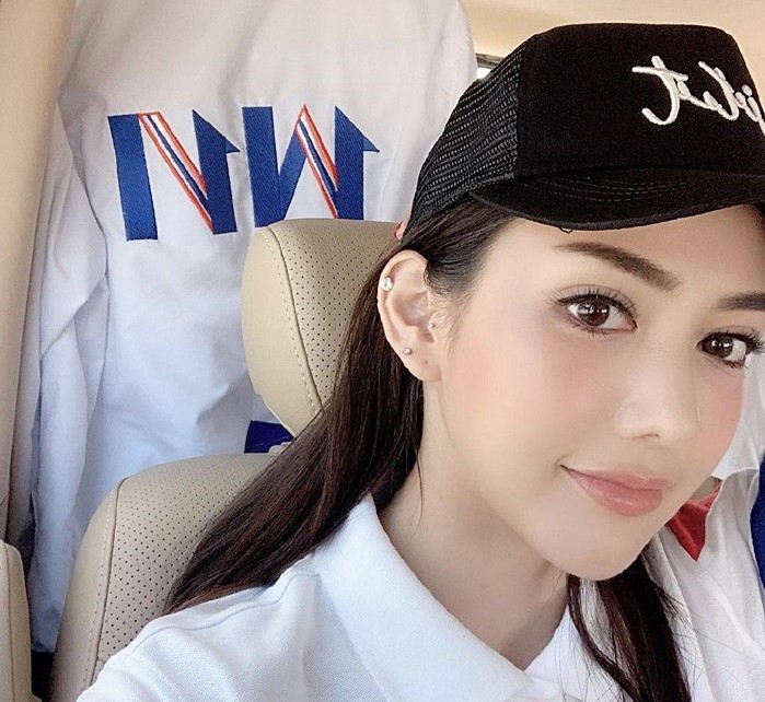 ย้อนอ่านข่าว เบ ล บุ ษ ยา ดิ ว อริ ส รา เบลบุษยา อาจมีคดี หากรู้เห็น ร่วมมือกัน หลัง ดิวอริสรา แจ้งความเพื่อนสนิท เบลบุษยา เบล ทำร้ายร่างกายบนปาร์ตี้เรือยอชต์ สุดหรู  