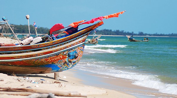  หาดตะโละกาโปร์ Ta Lo Ka Po Beach