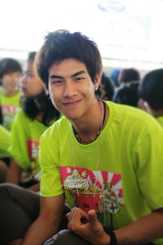 สาวๆ มศว กรี๊ดอกหัก มีน จิรัฏฐ์ เกตุภู่ 